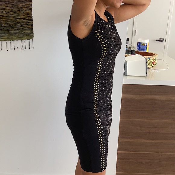 Black sequined bodycon dress - Picture 2 of 5